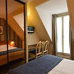 Relais Du Pré 3* París