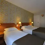 Relais Du Pré 3* París