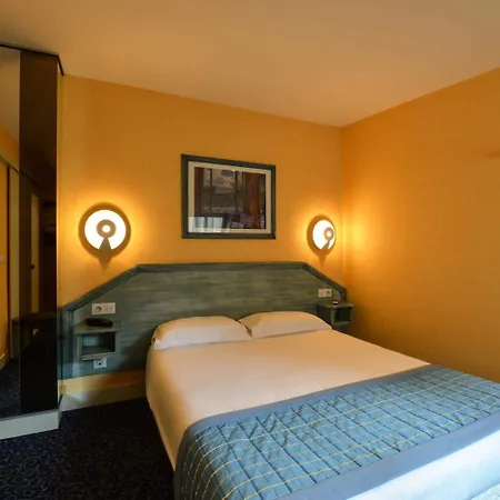 Relais Du Pre فندق