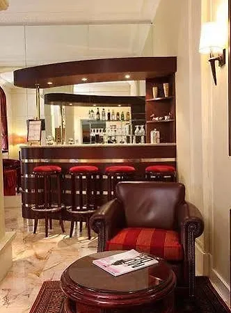 Relais Du Pre Szálloda Párizs