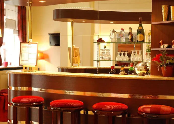 Hotel Relais Du Pré París