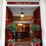 Relais Du Pré 3* París