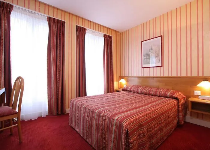 Relais Du Pre Otel 3*